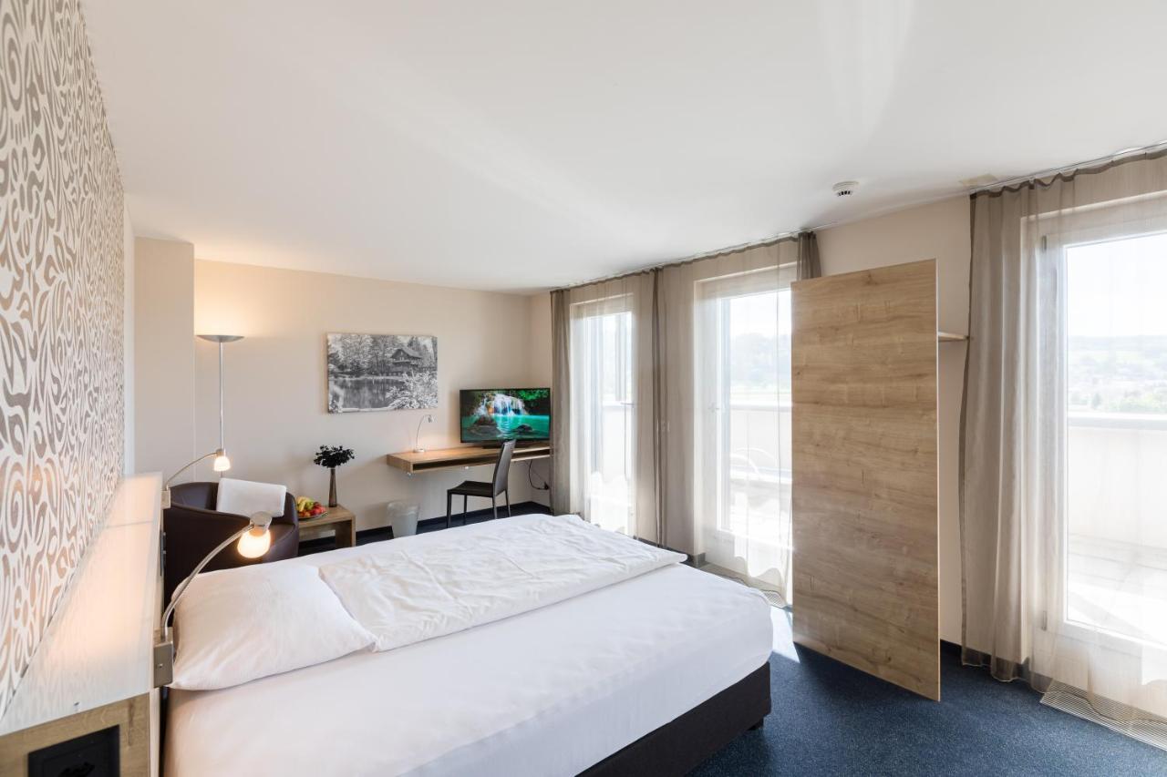 อาเรา เวสต์ สวิส ควอลิตี้ โฮเต็ล Hotel Oberentfelden ภายนอก รูปภาพ