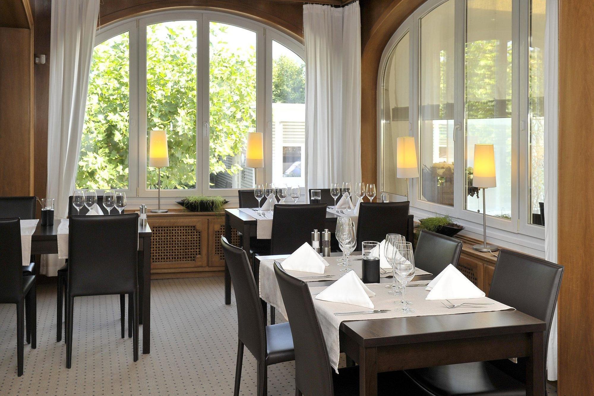 อาเรา เวสต์ สวิส ควอลิตี้ โฮเต็ล Hotel Oberentfelden ภายนอก รูปภาพ