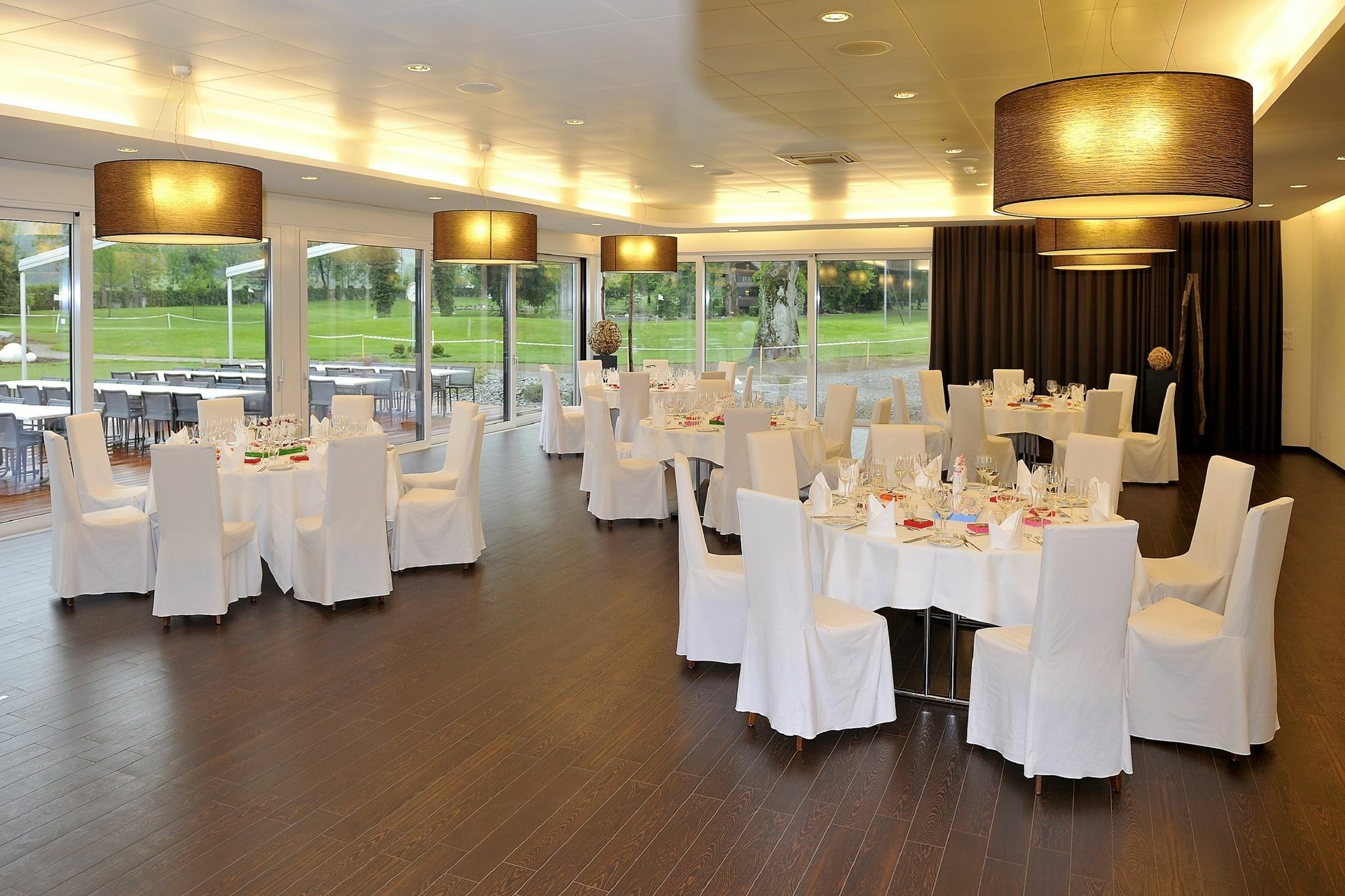 อาเรา เวสต์ สวิส ควอลิตี้ โฮเต็ล Hotel Oberentfelden ภายนอก รูปภาพ